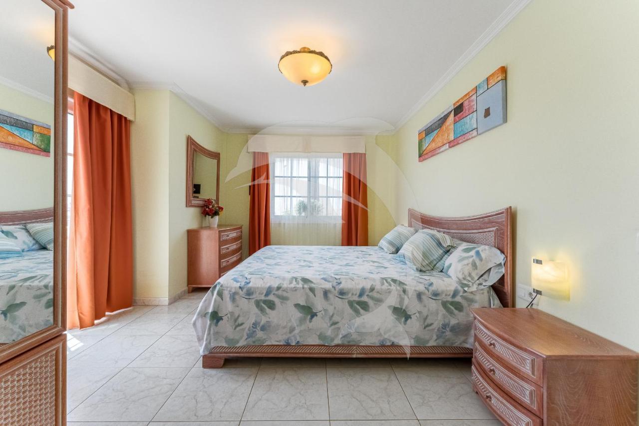 Apartamentos Los Delfines El Medano  Luaran gambar